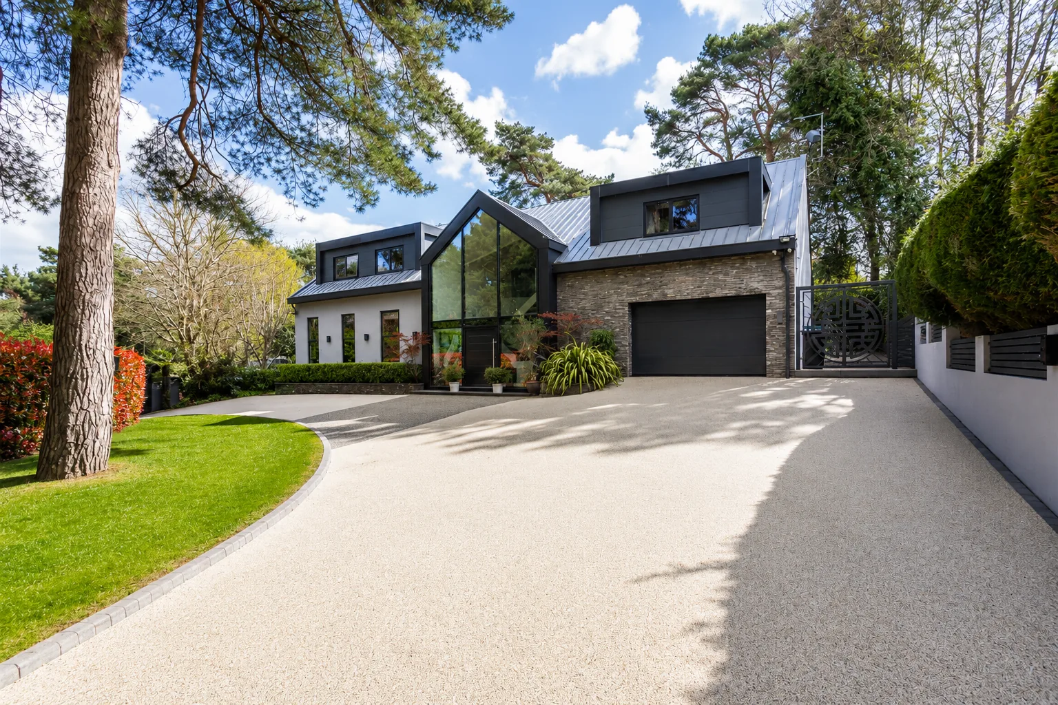 High-specification luxury extension by Morgan Design & Construction